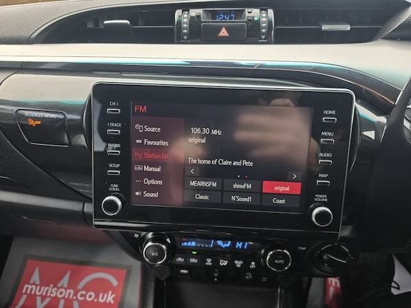 Used Toyota Hilux 2021 for sale - 73726374: Photo 17