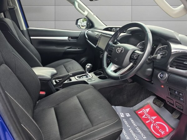 Used Toyota Hilux 2021 for sale - 73726374: Photo 9