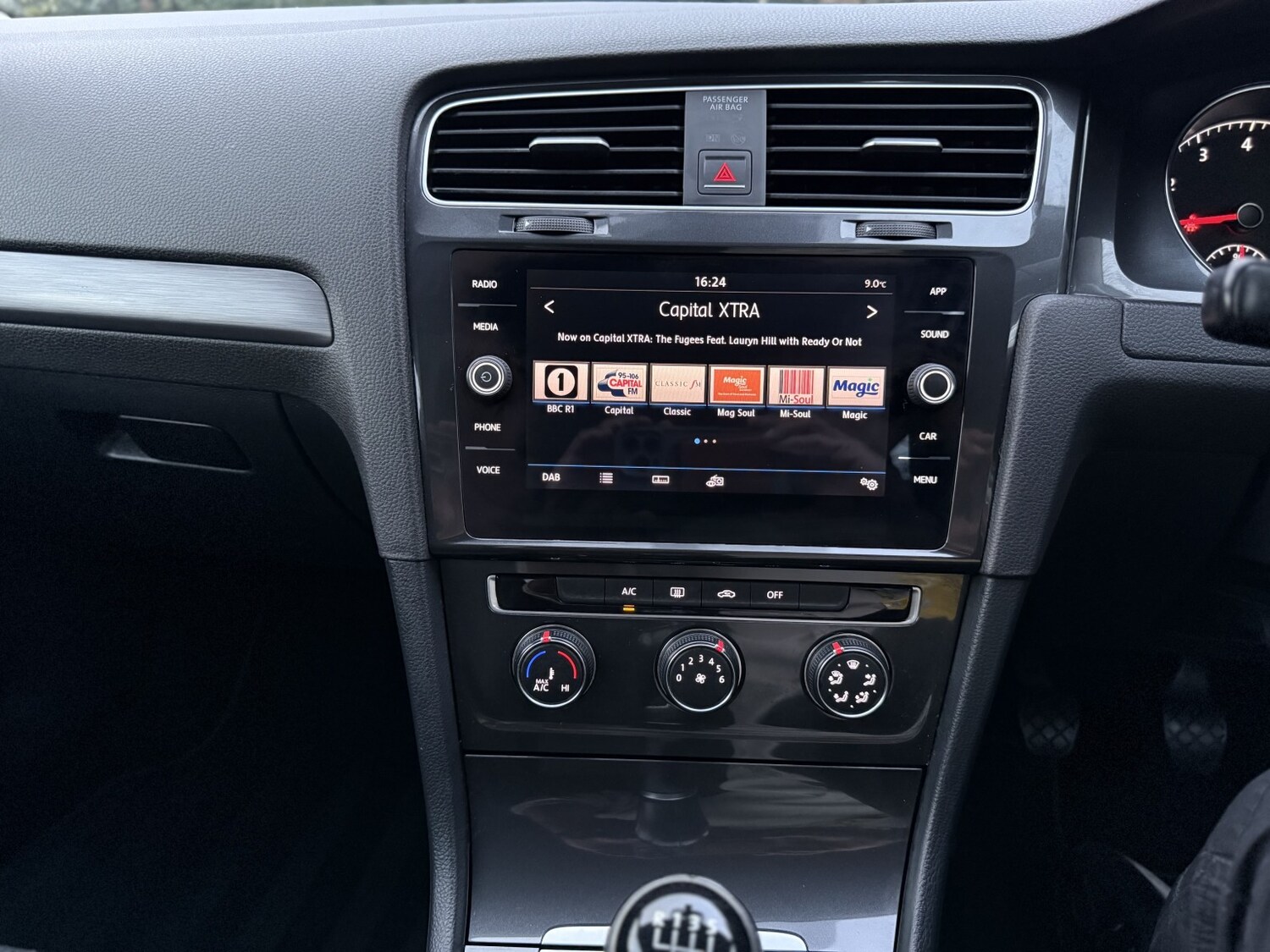 Used Volkswagen Golf 2017 for sale - 77997247: Photo 33