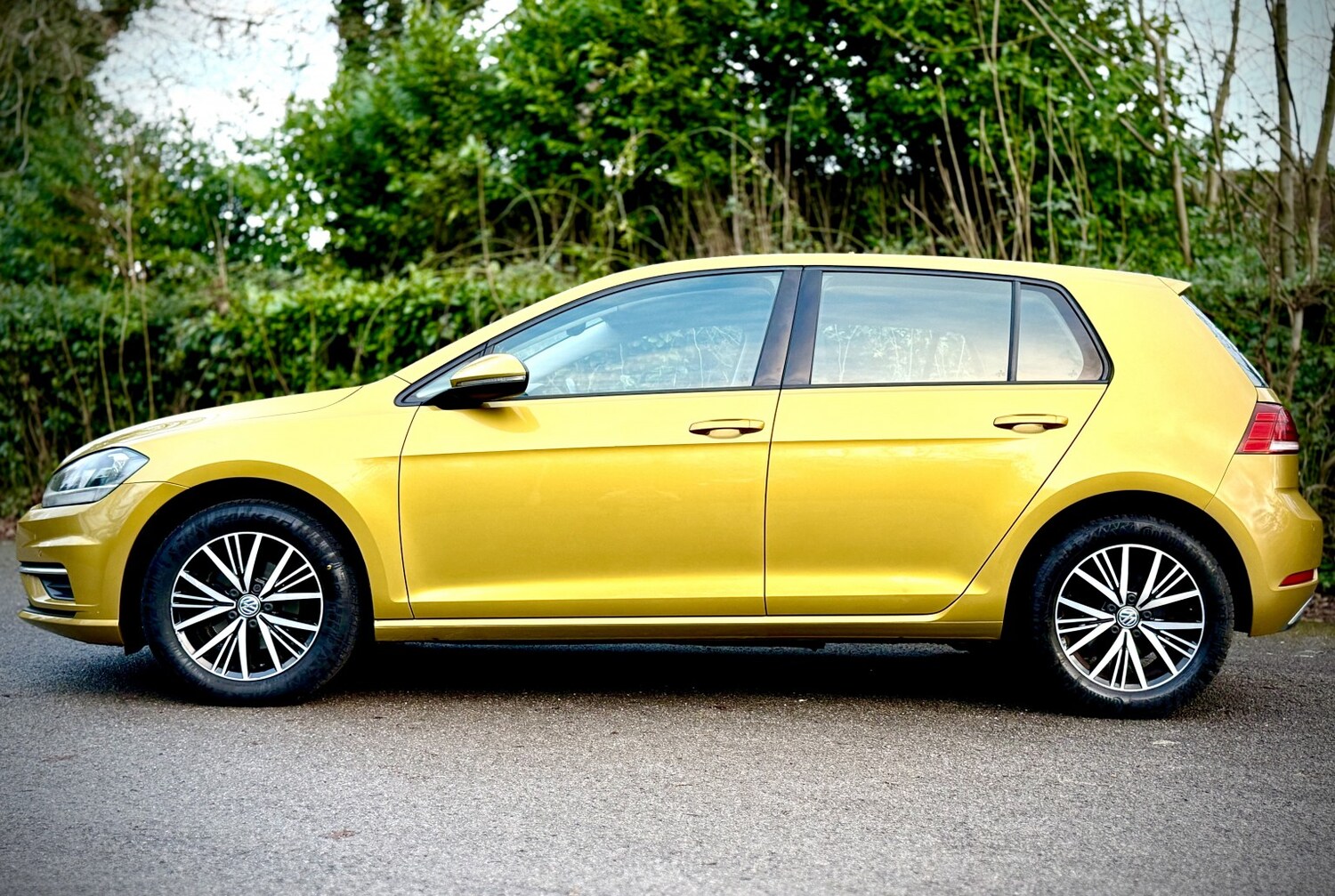 Used Volkswagen Golf 2017 for sale - 77997247: Photo 6