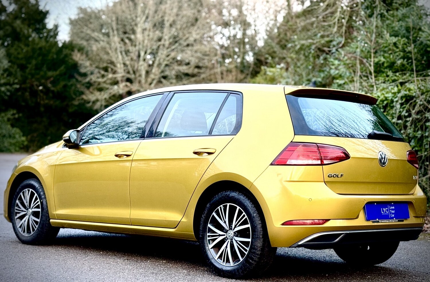 Used Volkswagen Golf 2017 for sale - 77997247: Photo 9