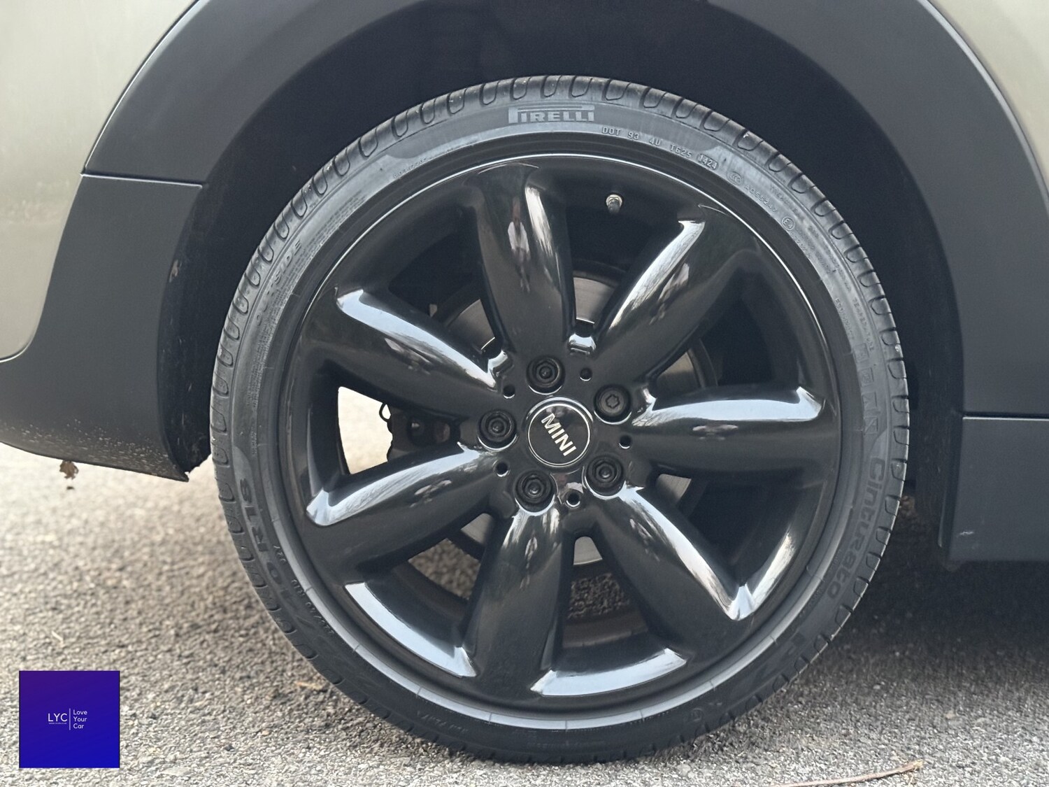 Used MINI Clubman 2017 for sale - 77997295: Photo 27