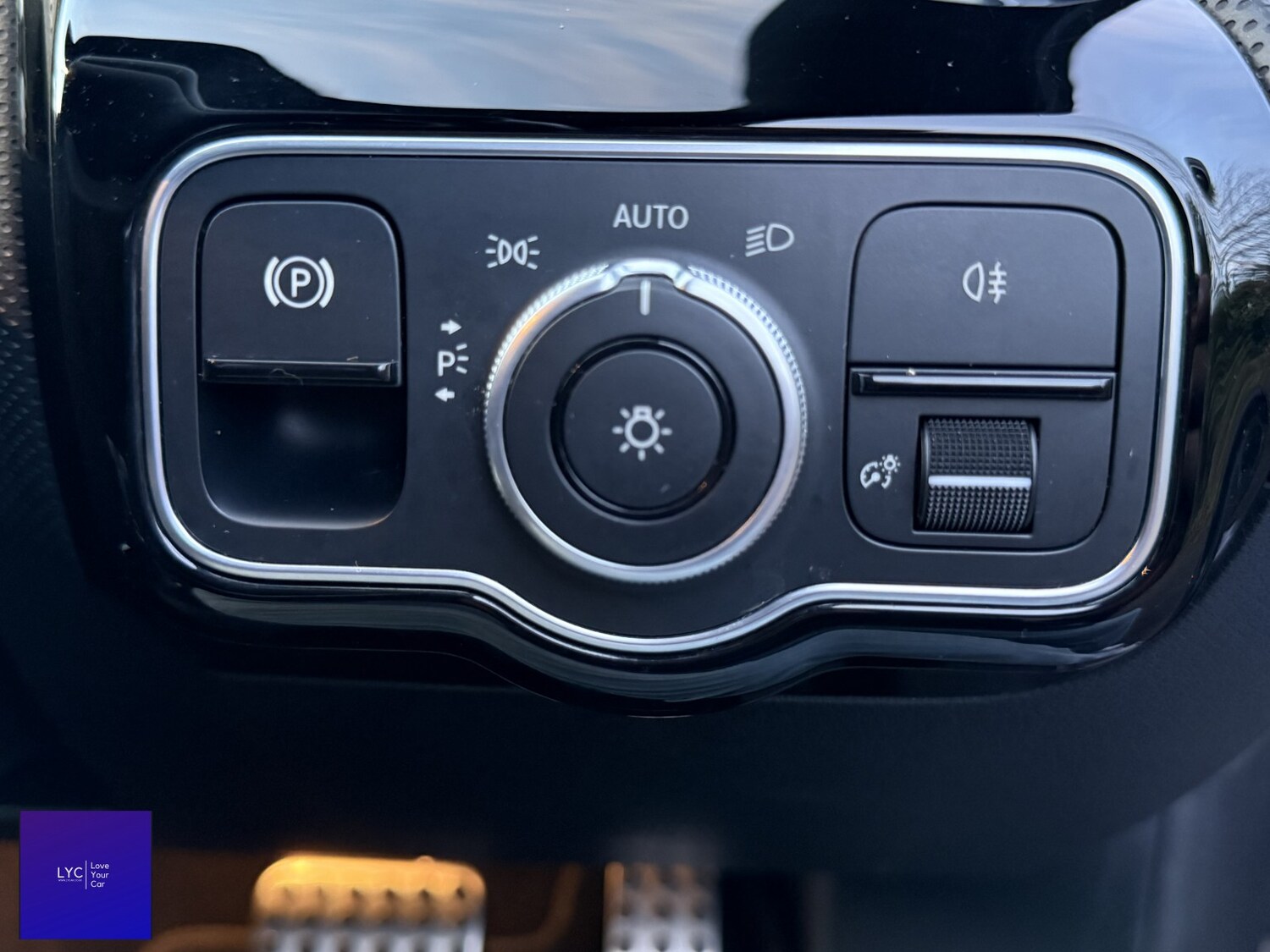 Used Mercedes-Benz A-Class 2020 for sale - 77997222: Photo 30