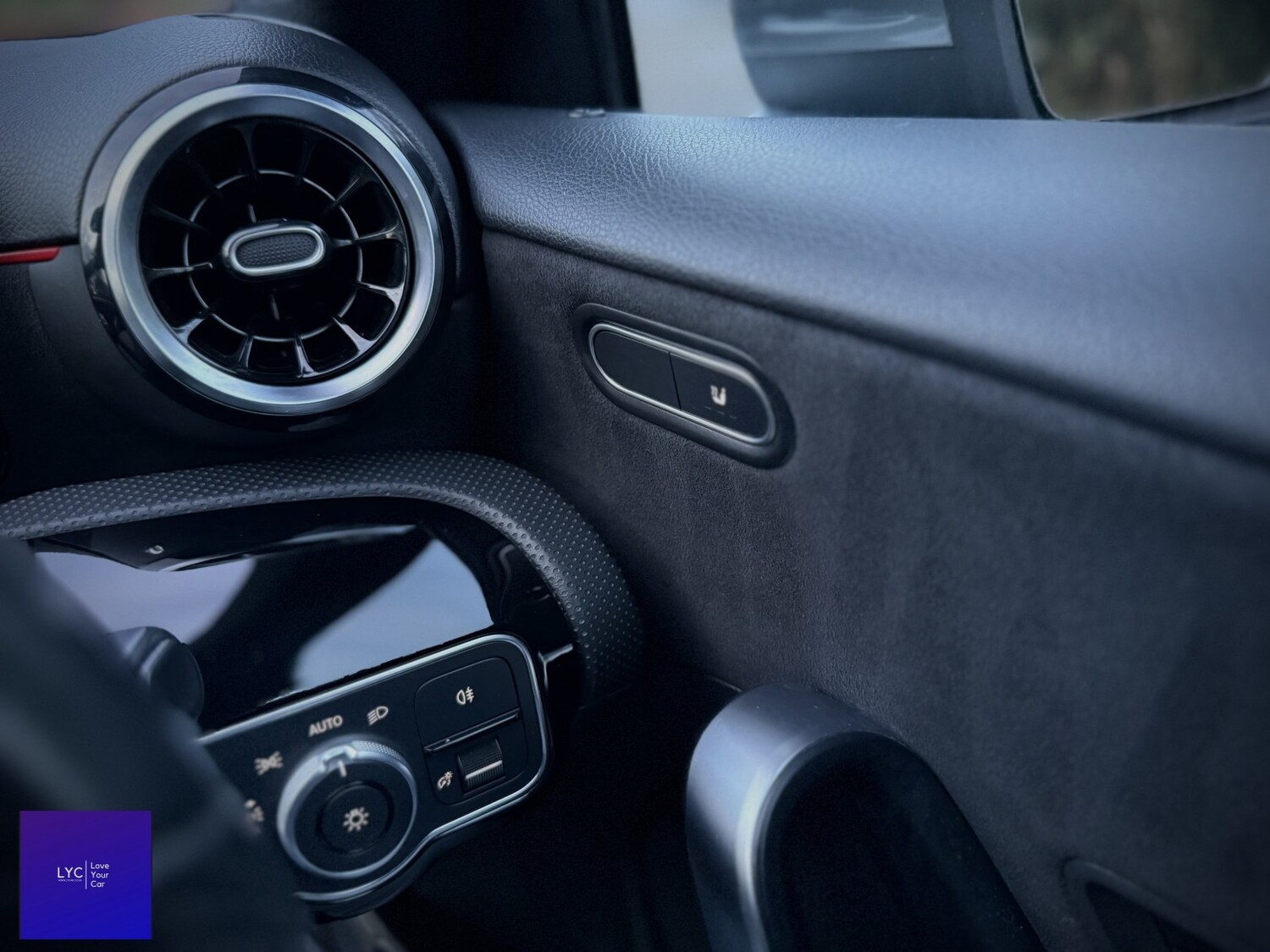 Used Mercedes-Benz A-Class 2020 for sale - 77997222: Photo 41