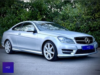 Used Mercedes-Benz C Class 2013 for sale - 79115557: Photo