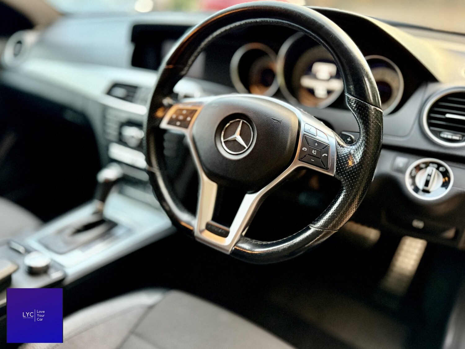 Used Mercedes-Benz C Class 2013 for sale - 77997282: Photo 25