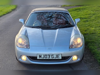 Used Toyota MR2 2003 for sale - 78573650: Photo