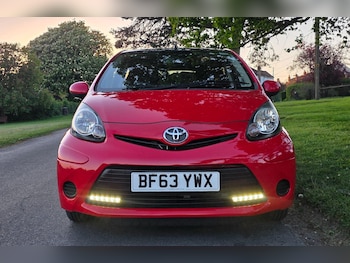 Used Toyota AYGO 2013 for sale - 78562299: Photo