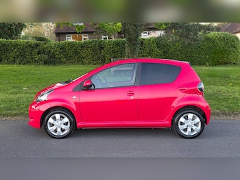 Used Toyota AYGO 2013 for sale - 78562299: Photo