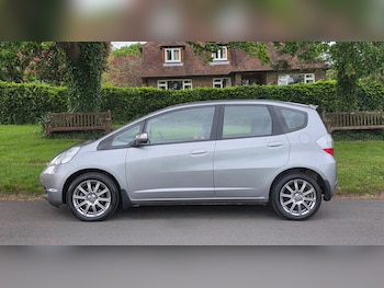 Used Honda Jazz 2010 for sale - 78684482: Photo