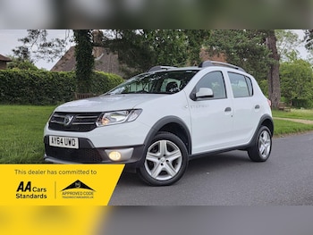Used Dacia Sandero Stepway 2014 for sale - 78969254: Photo