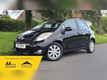 Used Toyota Yaris 2011 for sale - 78958236: Photo