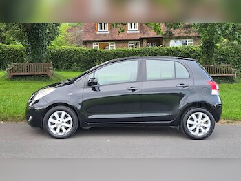 Used Toyota Yaris 2011 for sale - 78958236: Photo