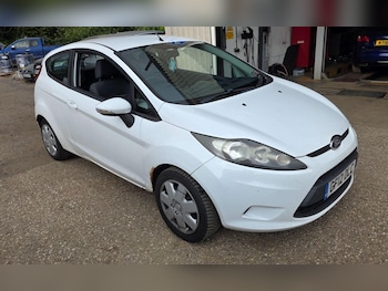 Used Ford Fiesta 2012 for sale - 79247871: Photo