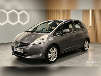 Used Honda Jazz 2014 for sale - 79259566: Photo
