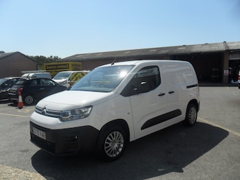 Used Citroen Berlingo 2020 for sale - 79504136: Photo