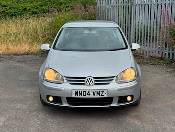 Used Volkswagen Golf 2004 for sale - 79841132: Photo