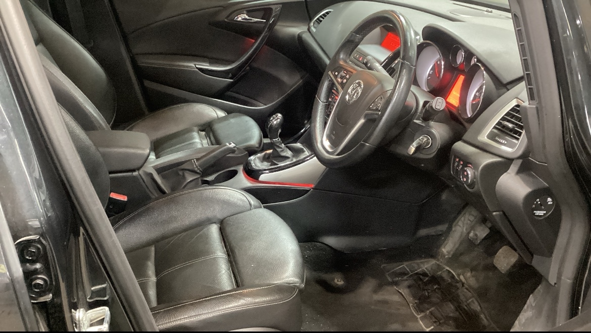 Used Vauxhall Astra 2014 for sale - 76468494: Photo 8