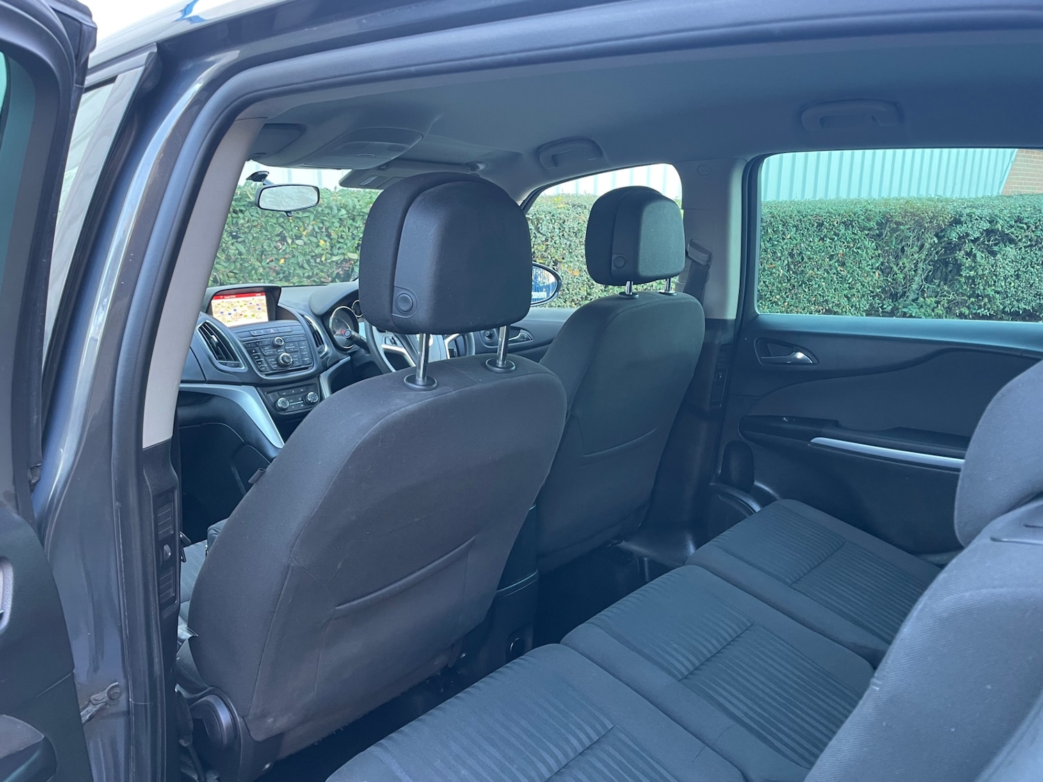 Used Vauxhall Zafira 2016 for sale - 76170944: Photo 31