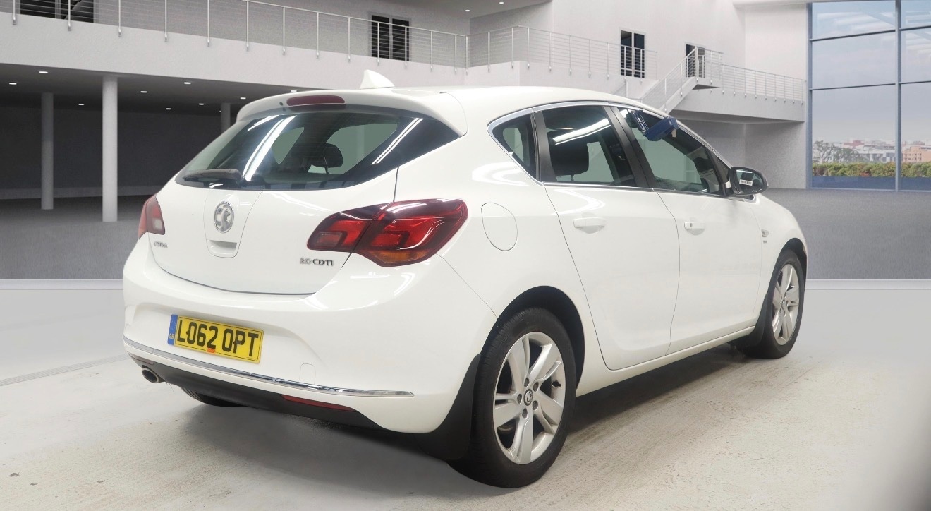 Used Vauxhall Astra 2013 for sale - 77011877: Photo 16