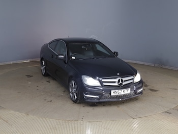Used Mercedes-Benz C Class 2012 for sale - 79373100: Photo