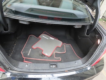 Used Mercedes-Benz C Class 2012 for sale - 79373100: Photo