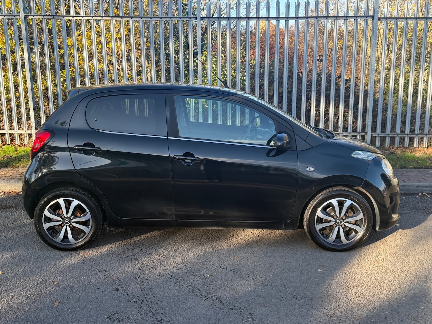 Used Citroen C1 2016 for sale - 76615949: Photo 2