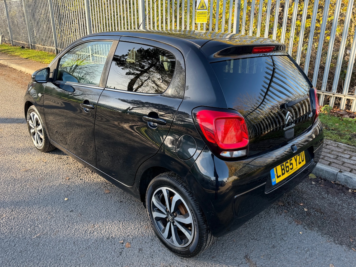 Used Citroen C1 2016 for sale - 76615949: Photo 25