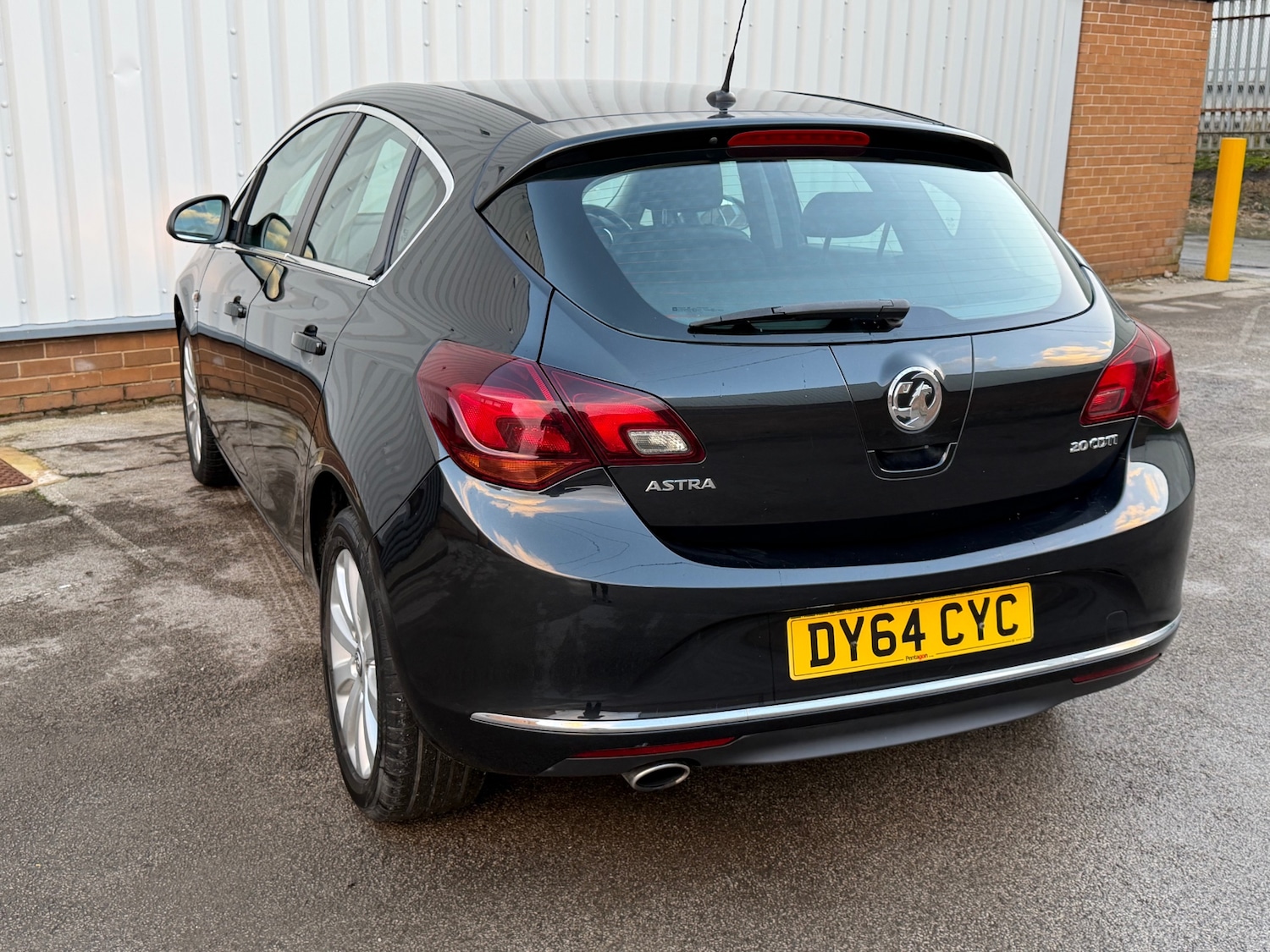 Used Vauxhall Astra 2014 for sale - 77011829: Photo 24