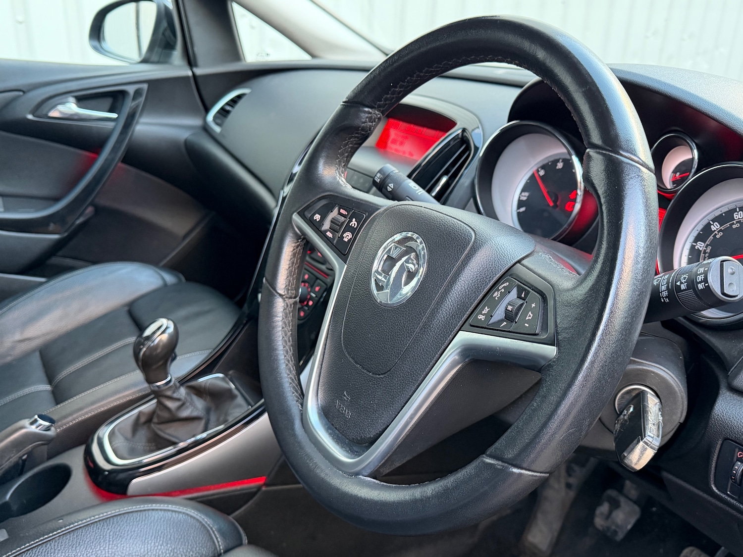 Used Vauxhall Astra 2014 for sale - 77011829: Photo 7