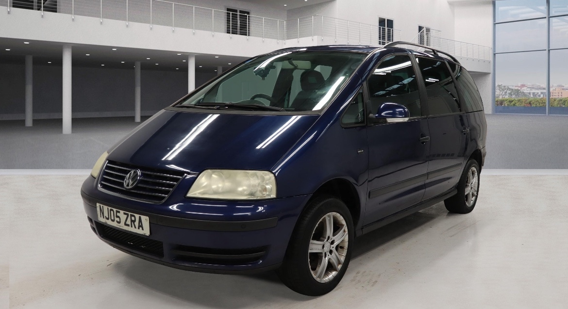 Used Volkswagen Sharan 2005 for sale - 76244737: Photo 4