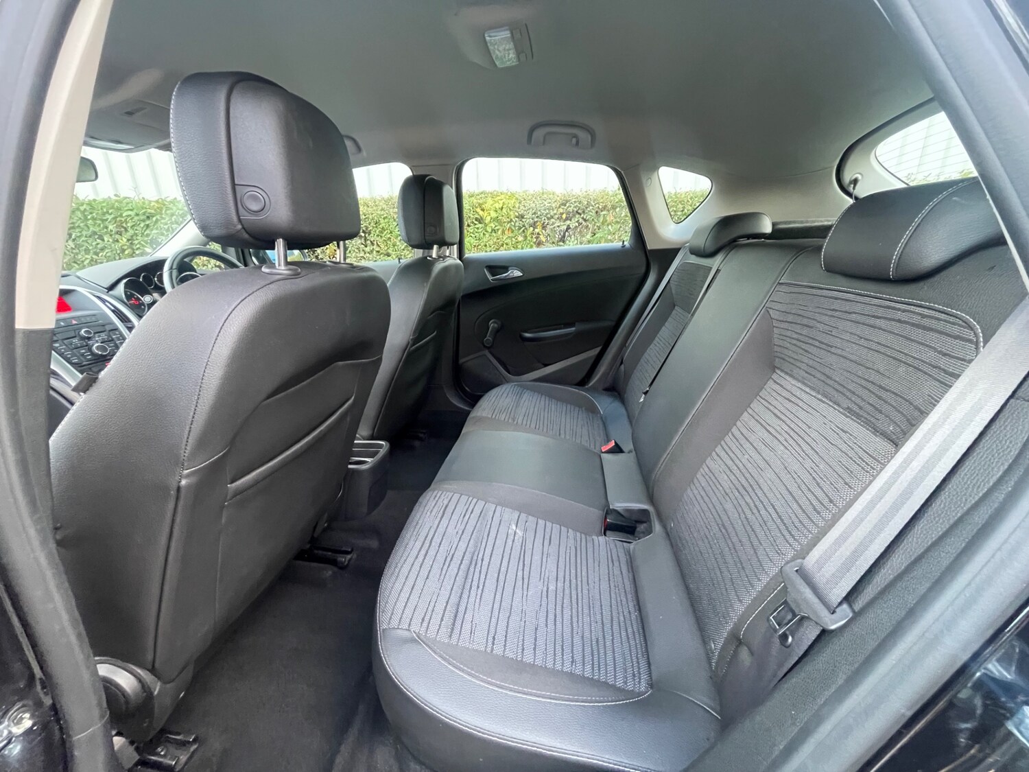 Used Vauxhall Astra 2015 for sale - 76428790: Photo 9