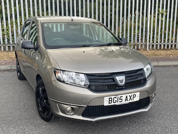 2015 (15) - 1.2 16V Ambiance 5dr