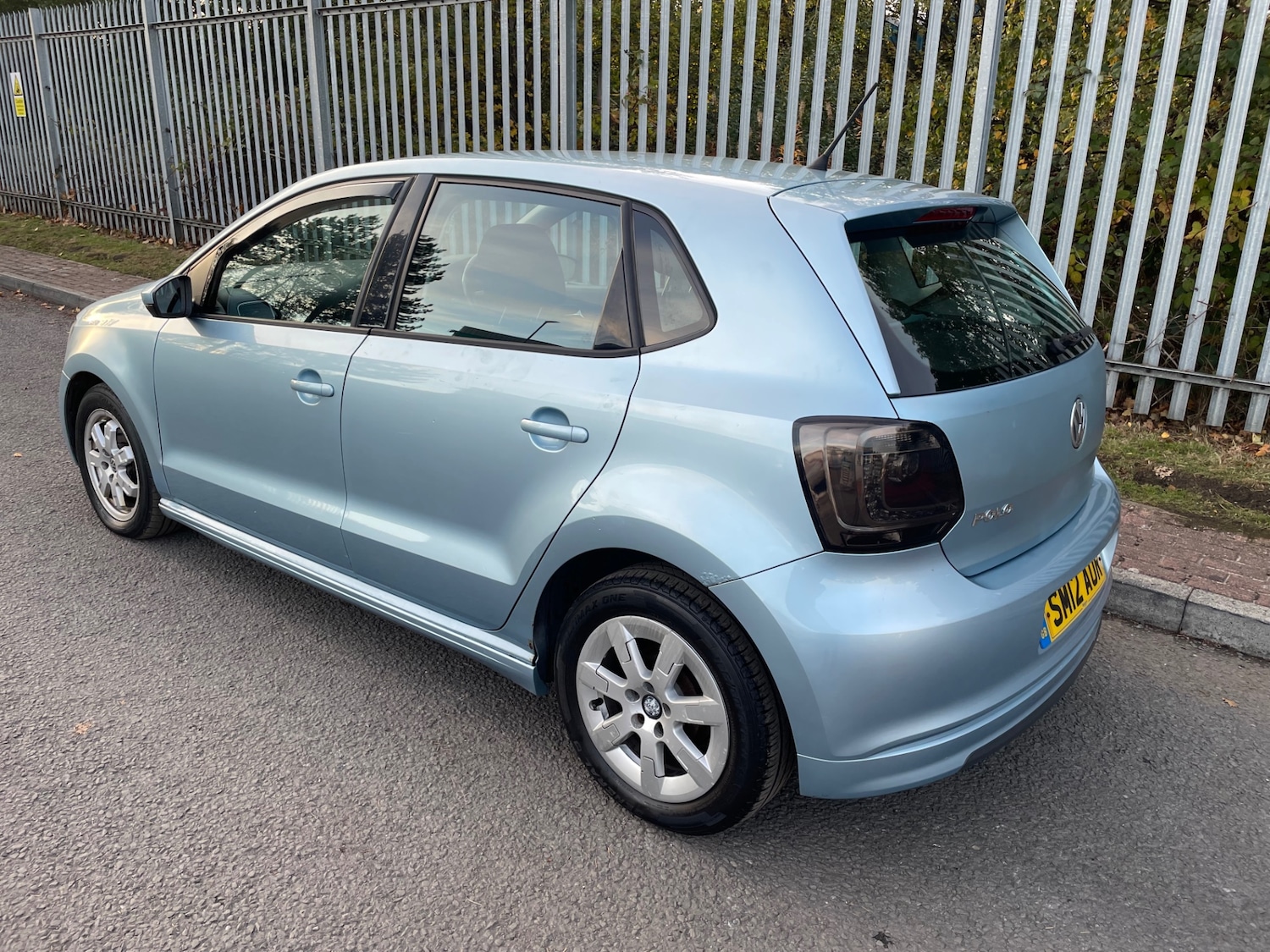 Used Volkswagen Polo 2012 for sale - 76369431: Photo 3