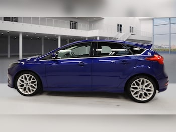 Used Ford Focus 2015 for sale - 76209522: Photo 4
