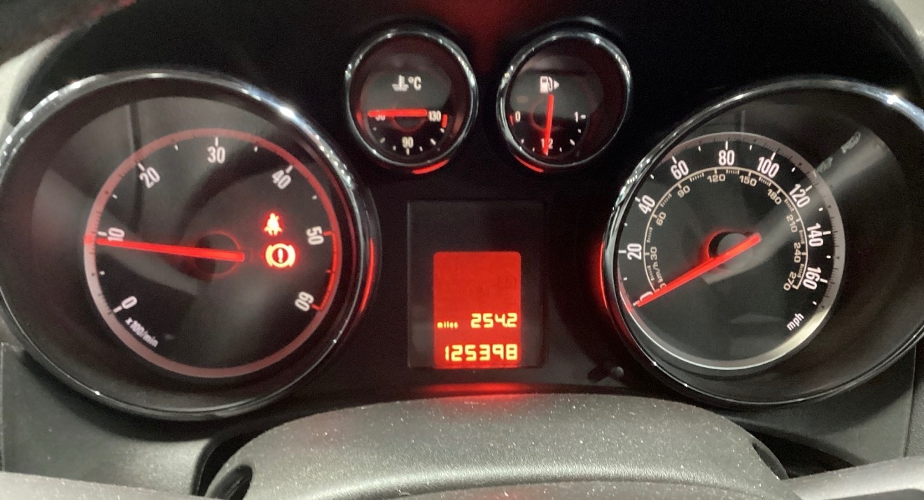 Used Vauxhall Astra 2014 for sale - 77752775: Photo 6