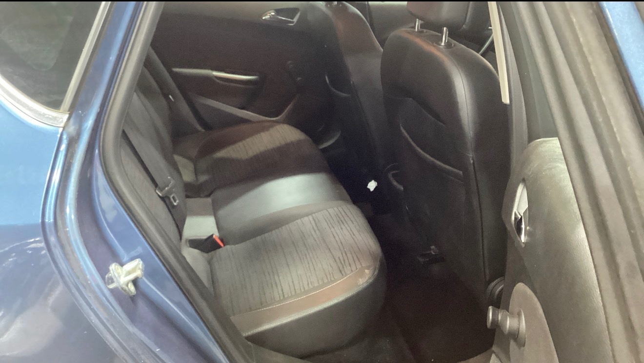 Used Vauxhall Astra 2014 for sale - 77752775: Photo 9