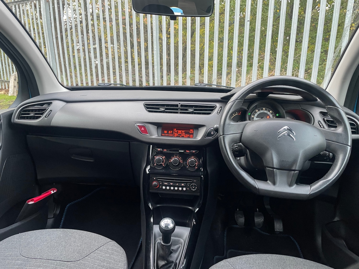 Used Citroen C3 2015 for sale - 76426792: Photo 23