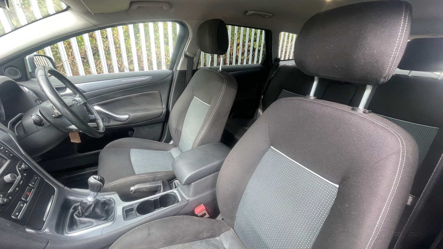 Used Ford Mondeo 2013 for sale - 76471411: Photo 14