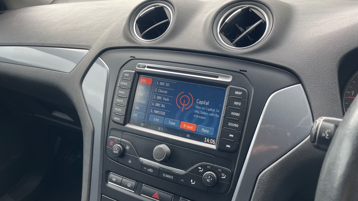 Used Ford Mondeo 2013 for sale - 76471411: Photo 18