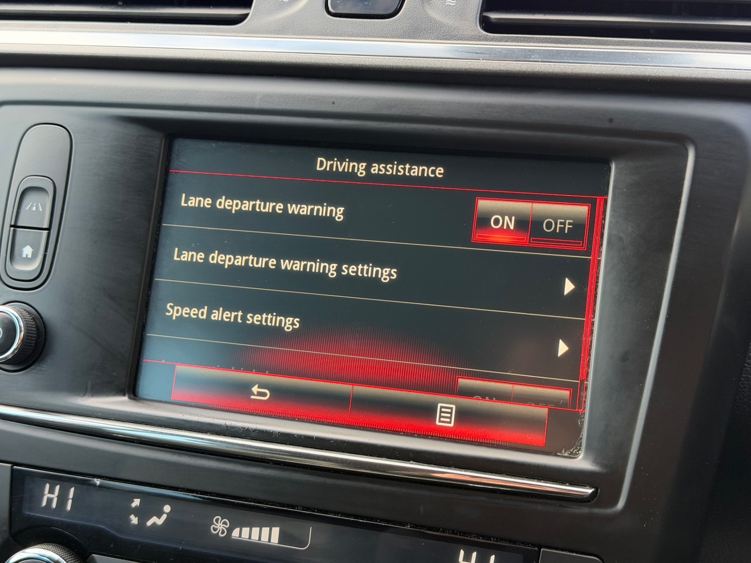 Used Renault Kadjar 2015 for sale - 76892987: Photo 15