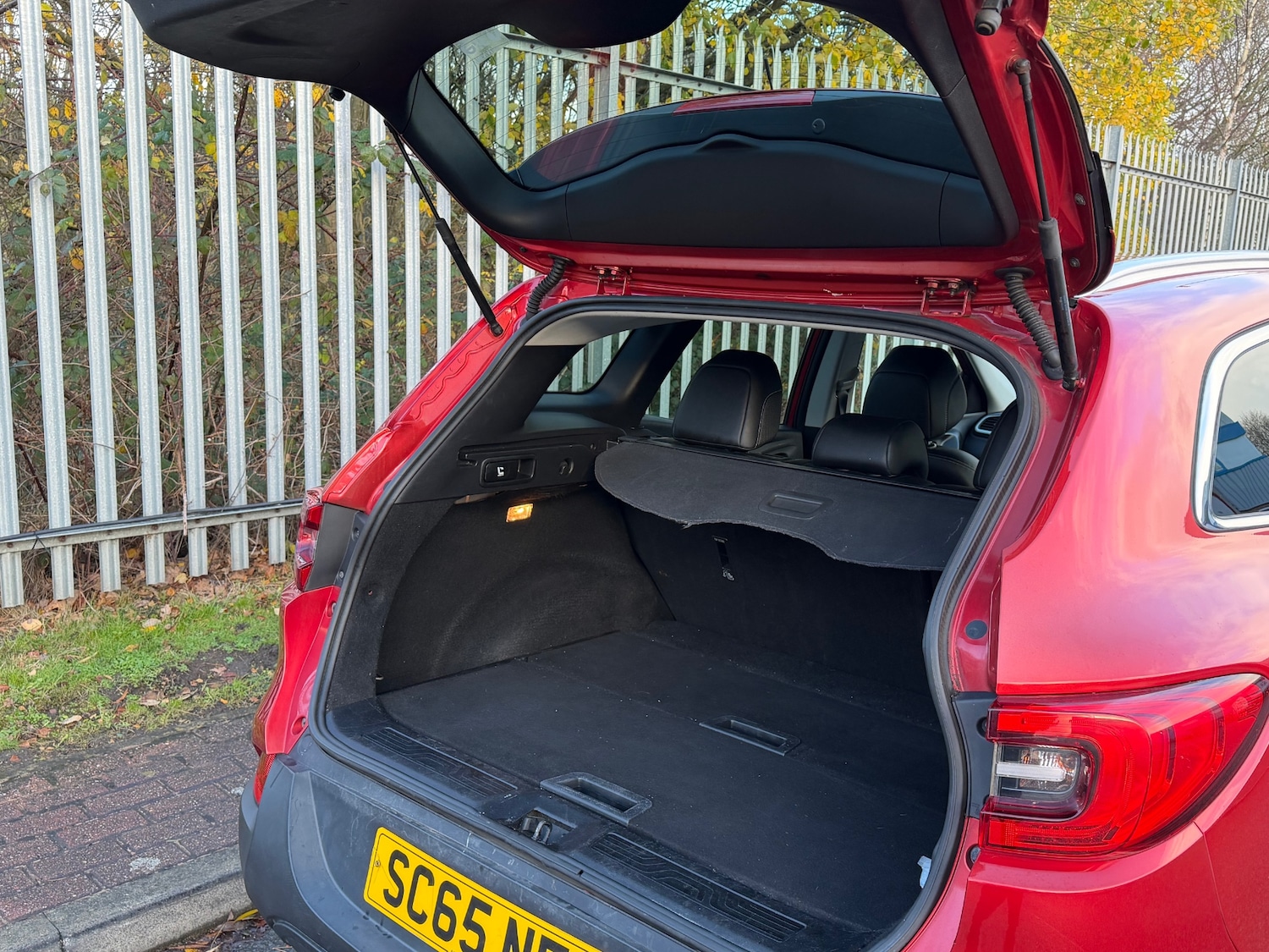 Used Renault Kadjar 2015 for sale - 76892987: Photo 28