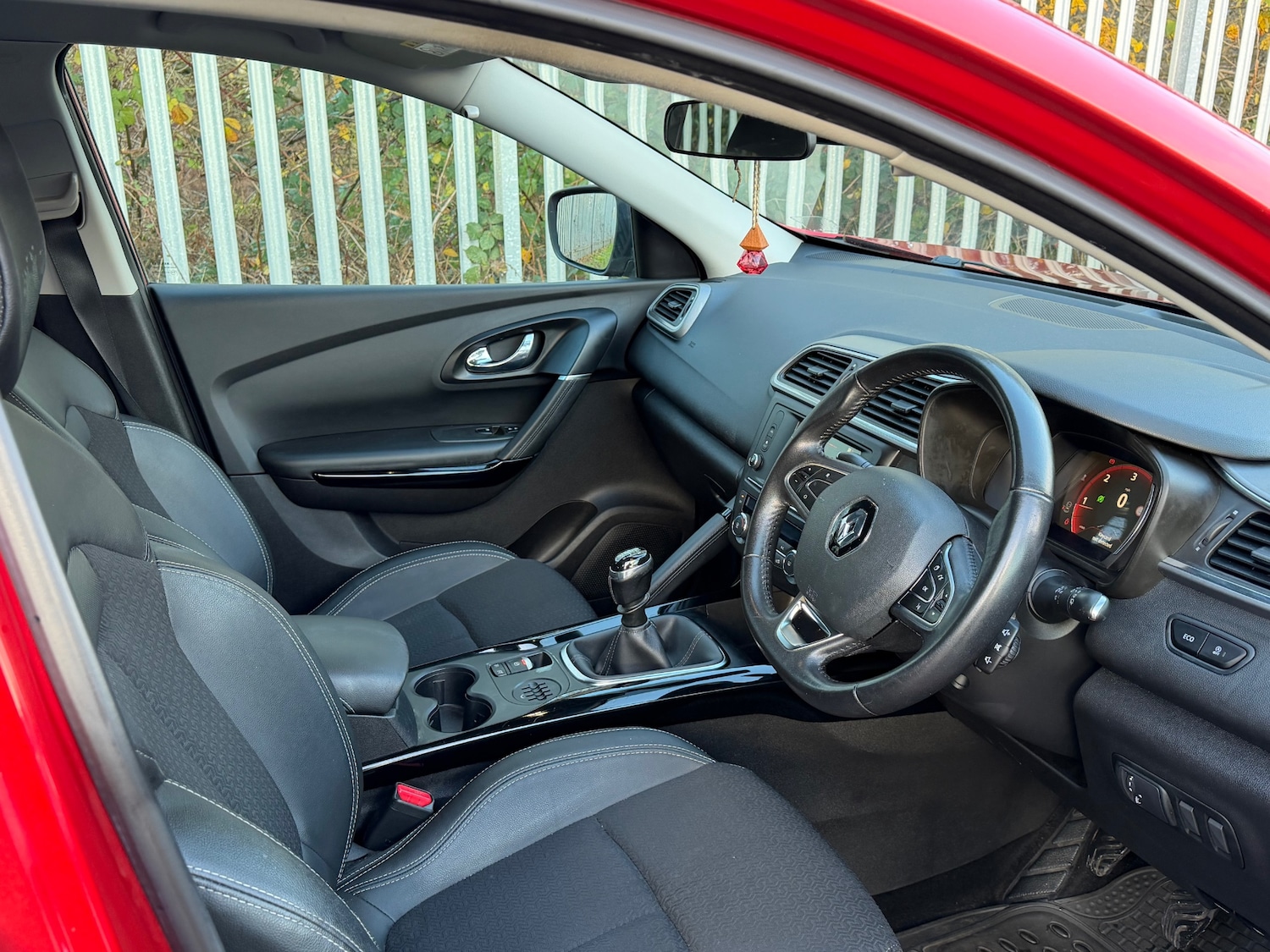 Used Renault Kadjar 2015 for sale - 76892987: Photo 8