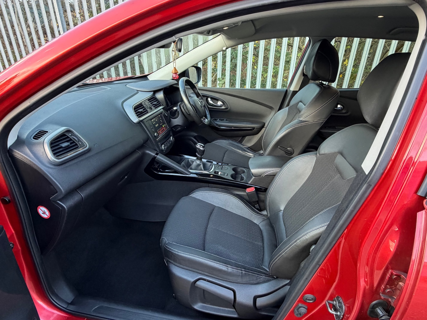 Used Renault Kadjar 2015 for sale - 76892987: Photo 9