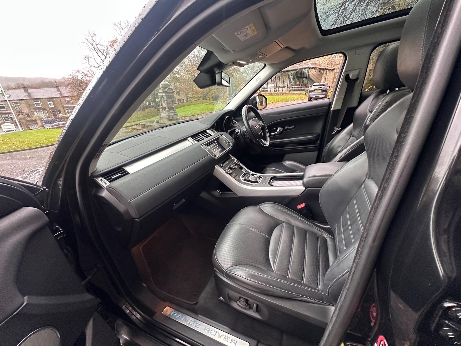 Used Land Rover Range Rover Evoque 2016 for sale - 76512935: Photo 31