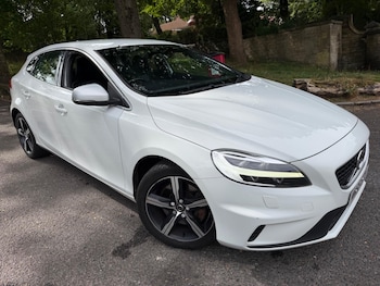 Used Volvo V40 2016 for sale - 79540665: Photo