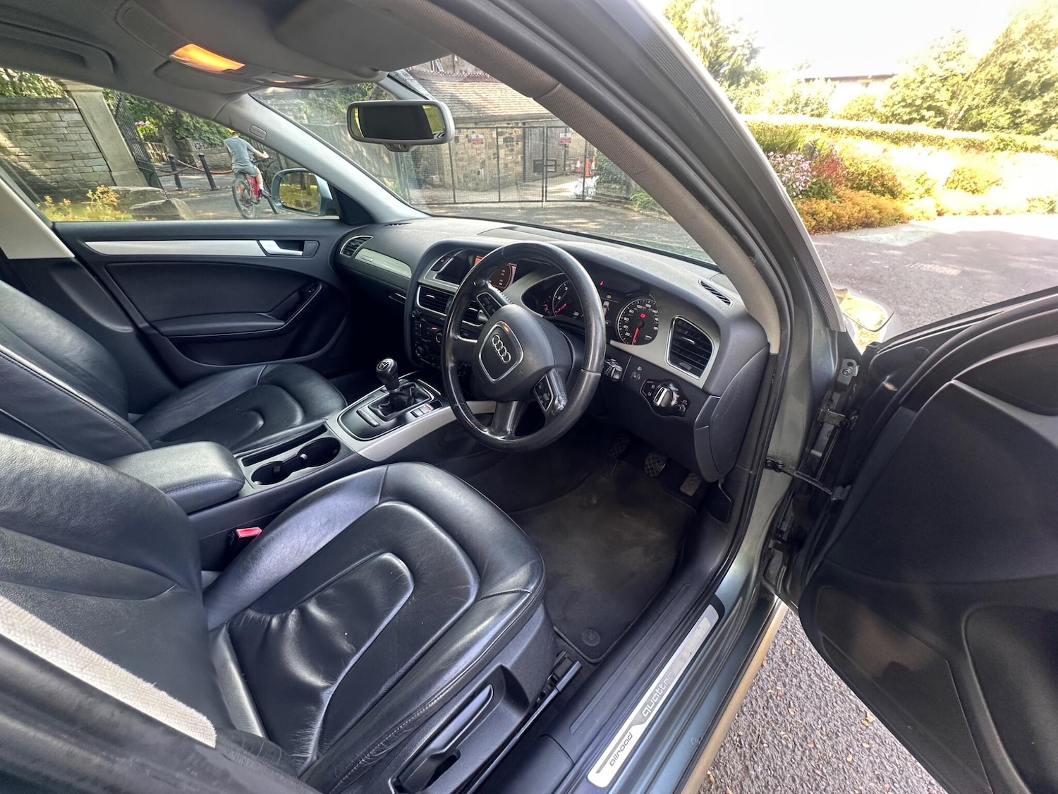 Vehicle 22