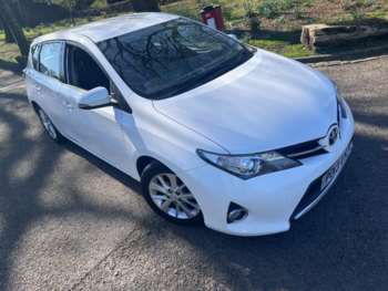 Used Toyota Auris 2013 for sale - 74611310: Photo
