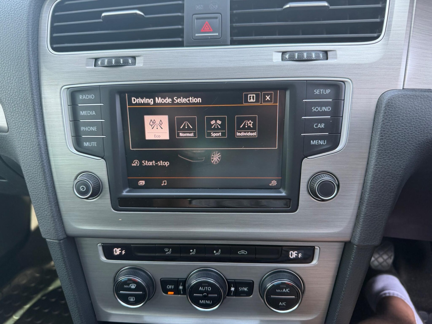 Used Volkswagen Golf 2015 for sale - 78170548: Photo 27