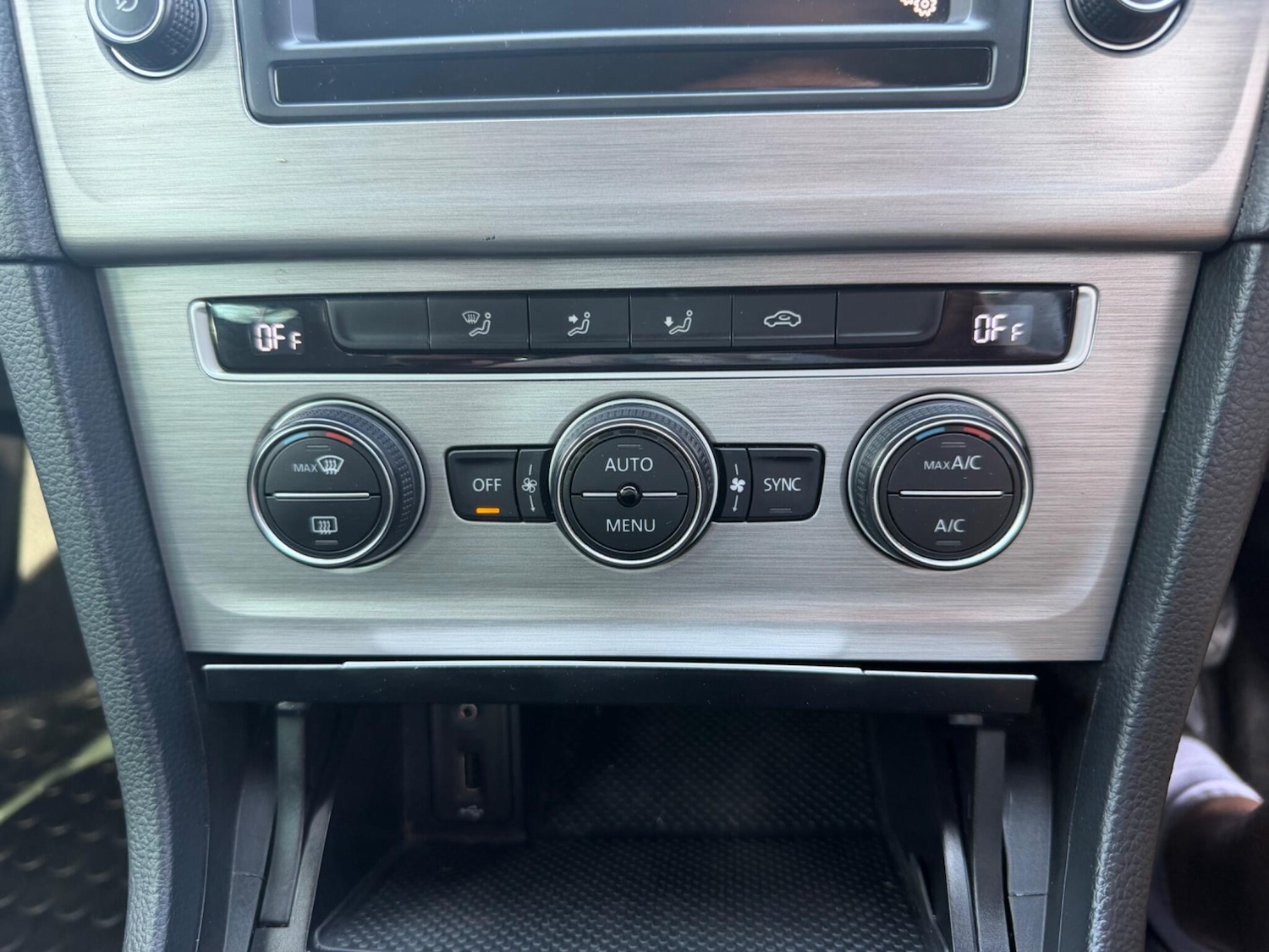 Used Volkswagen Golf 2015 for sale - 78170548: Photo 31